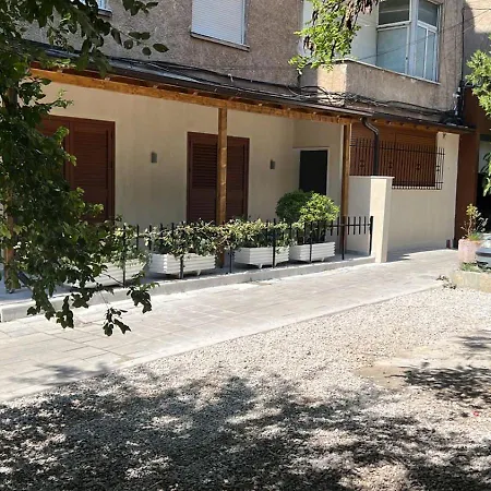 Pietro 3 Tirana